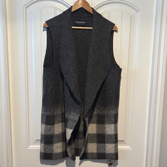 Parkhurst Jackets & Blazers - Parkhurst Outdoor Edition grey and beige Vest